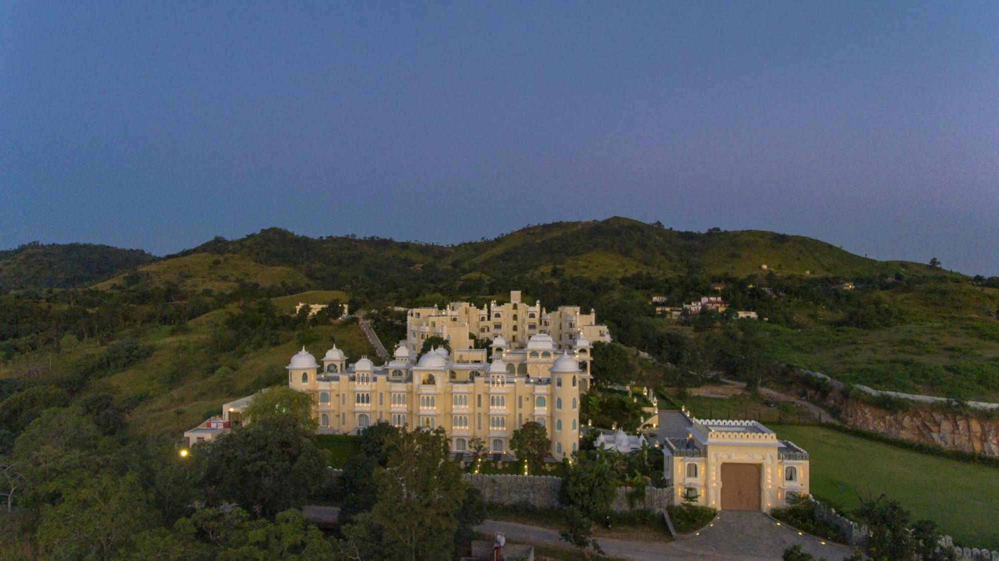 The Everest Hill Resort Kumbhalgarh Extérieur photo